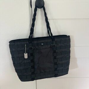 basecamp live bold tote bag wounded warrior project NWOT